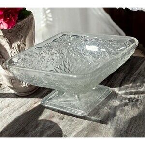 Indiana Glass Pedestal Bowl Candy Dish Daisy Clear Diamond Shaped Footed Vintage